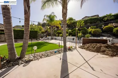 9241 Tea Tree Ct, Gilroy, CA 95020 - Photo 22