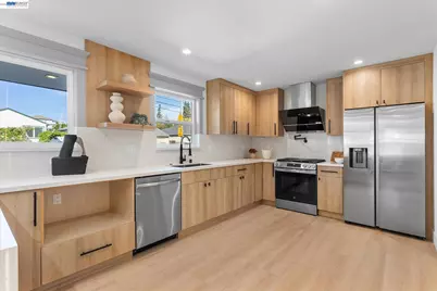 4247 Gem Ave, Castro Valley, CA 94546 - Photo 18