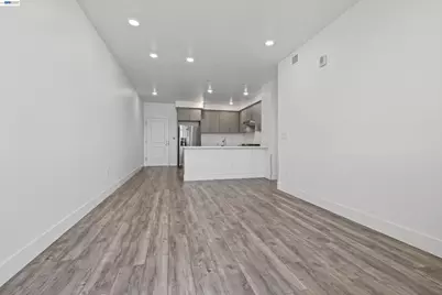 42111 Osgood Rd #414, Fremont, CA 94539 - Photo 4