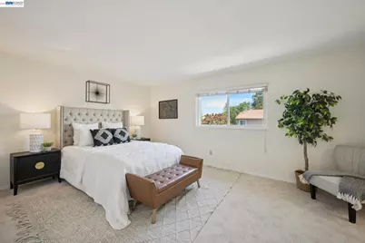 728 Saint Michael Cir, Pleasanton, CA 94566 - Photo 24