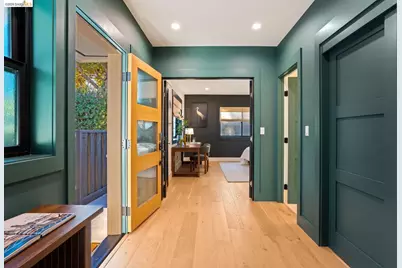 2411 Sixth St, Berkeley, CA 94710 - Photo 22