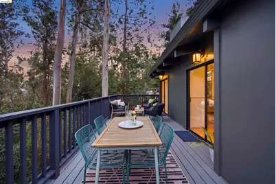 7099 Pinehaven Road, Oakland, CA 94611 - Photo 8