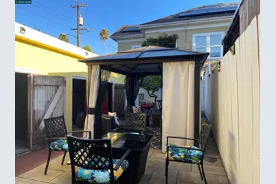 4902 Webster St, Oakland, CA 94609 - Photo 24