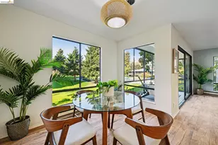 4 Commodore Dr, Emeryville, CA 94608 - Photo 16