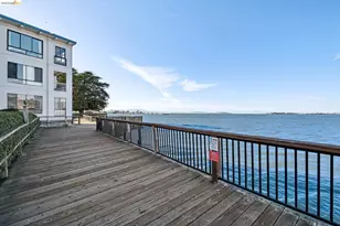 4 Commodore Dr, Emeryville, CA 94608 - Photo 34