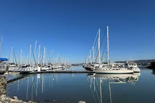 4 Commodore Dr, Emeryville, CA 94608 - Photo 38