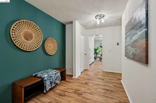 4 Commodore Dr, Emeryville, CA 94608 - Photo 10