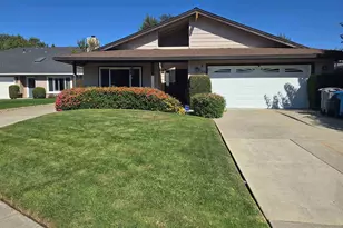 927 Howard Ave, Gilroy, CA 95020 - Photo 1