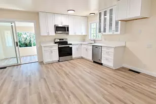 250 Highland Dr, Sutter Creek, CA 95685 - Photo 2