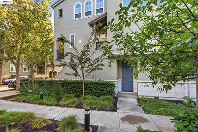 43 Bassett St, San Jose, CA 95110 - Photo 2