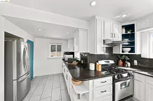 4628 Congress Ave, Oakland, CA 94601 - Photo 14