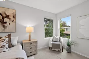 388 51st St, Oakland, CA 94609 - Photo 24