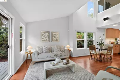 388 51st St, Oakland, CA 94609 - Photo 18