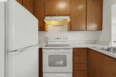 1969 Bonifacio St #6, Concord, CA 94520 - Photo 24