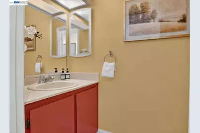 20111 Ridge Ct, Castro Valley, CA 94546 - Photo 16