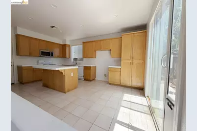 448 Burlington Drive, Tracy, CA 95376 - Photo 8