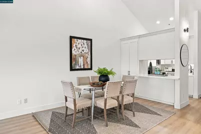 939 Laurel St #203, San Carlos, CA 94070 - Photo 10