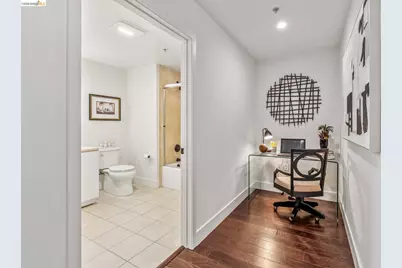 438 Grand Ave #717, Oakland, CA 94612 - Photo 24