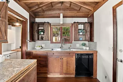 1076 Grizzly Peak Blvd, Berkeley, CA 94708 - Photo 26