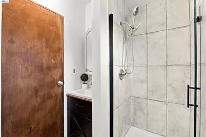 1076 Grizzly Peak Blvd, Berkeley, CA 94708 - Photo 16
