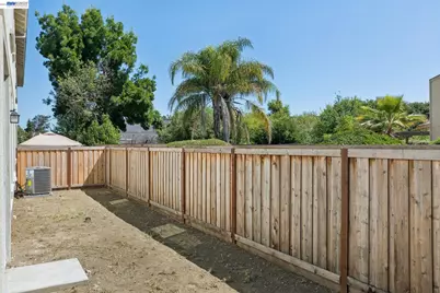 137 Creek View Cir, Fairfield, CA 94533 - Photo 60