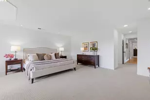 12181 Blythen Way, Oakland, CA 94619 - Photo 32