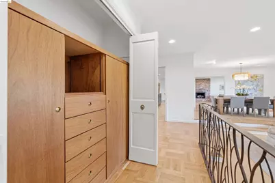 12181 Blythen Way, Oakland, CA 94619 - Photo 30