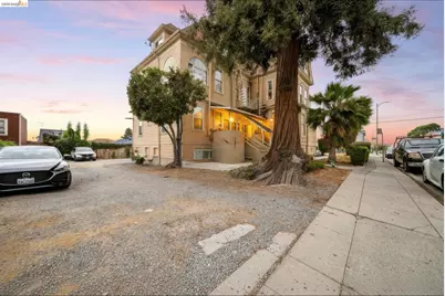 1746 10th Ave, Oakland, CA 94606 - Photo 2