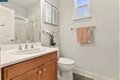 180 Erics Way, Mountain House, CA 95391 - Photo 18