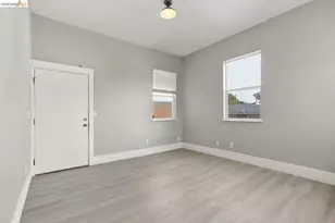 824 Peralta St, Oakland, CA 94607 - Photo 4