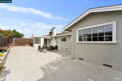 5891 Oleander Dr, Newark, CA 94560 - Photo 70