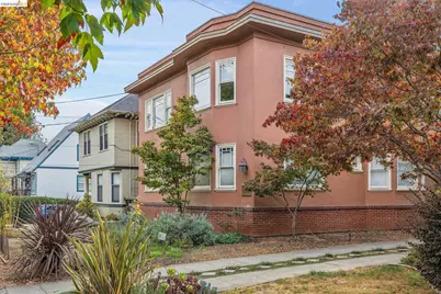 2632 Hillegass Ave #D, Berkeley, CA 94704 - Photo 2