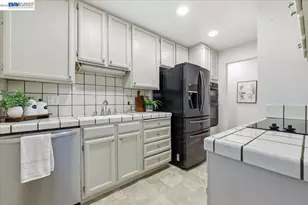 25034 Willimet Way, Hayward, CA 94544 - Photo 10