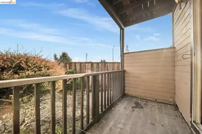 2562 60th Ave, Oakland, CA 94605 - Photo 38