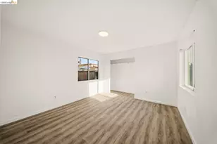 2562 60th Ave, Oakland, CA 94605 - Photo 34