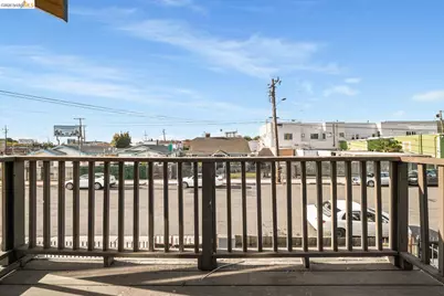 2562 60th Ave, Oakland, CA 94605 - Photo 30