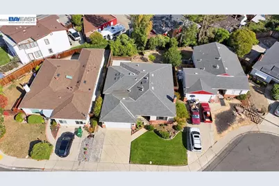 18416 Lakecrest Ct, Castro Valley, CA 94546 - Photo 30