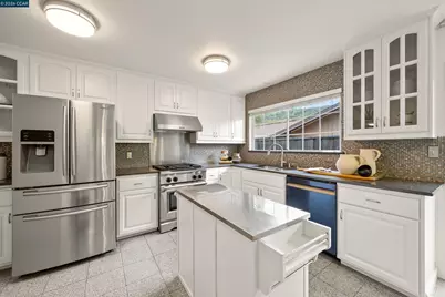 157 Shuey Dr, Moraga, CA 94556 - Photo 6