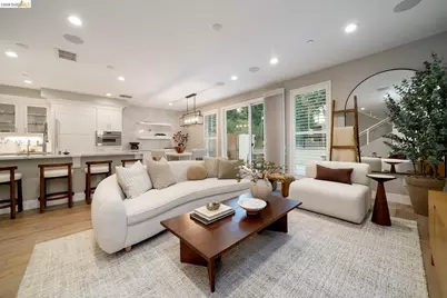 1247 Walker Ave #2, Walnut Creek, CA 94596 - Photo 1