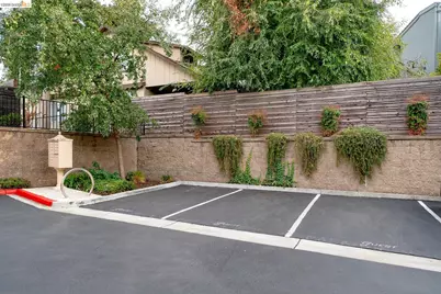1247 Walker Ave #2, Walnut Creek, CA 94596 - Photo 48
