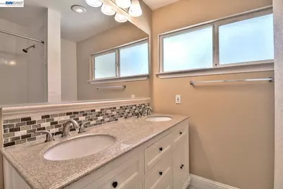 3136 Claudia Dr, Concord, CA 94519 - Photo 26