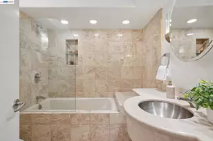 171 Twin Peaks Blvd, San Francisco, CA 94114 - Photo 62