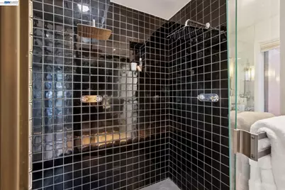 171 Twin Peaks Blvd, San Francisco, CA 94114 - Photo 58