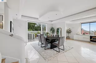 171 Twin Peaks Blvd, San Francisco, CA 94114 - Photo 36