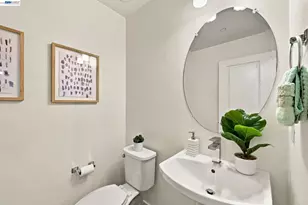 29468 Urbia Way, Hayward, CA 94544 - Photo 16