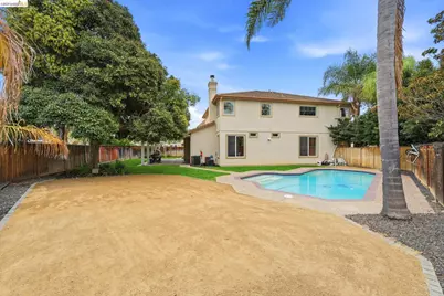 512 Piatta Ct, Brentwood, CA 94513 - Photo 54