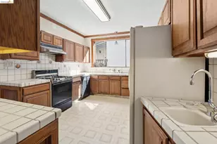 685 Rosal Ave, Oakland, CA 94610 - Photo 34