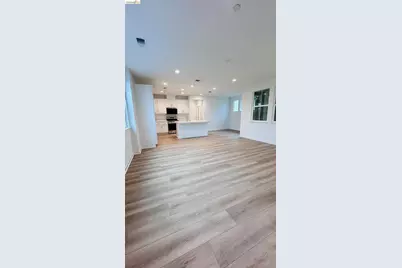 2406 Garden Farms Ave, Lathrop, CA 95330 - Photo 16