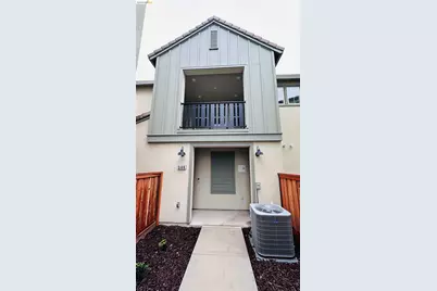 2406 Garden Farms Ave, Lathrop, CA 95330 - Photo 2