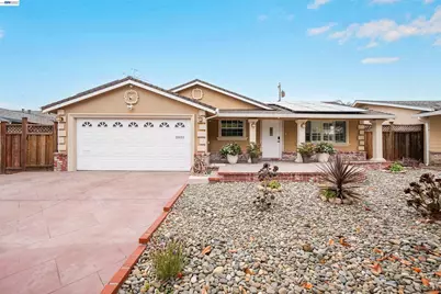 25859 Belhaven St, Hayward, CA 94545 - Photo 6